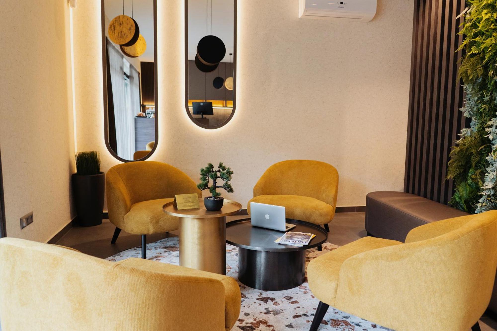 Riva Boutique Hotel Szeged Eksteriør bilde